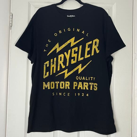Goodfellow & Co. Other - Goodfellow & Co. Chrysler Graphic T-Shirt - Size XL